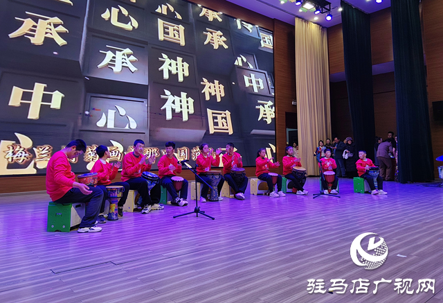 驿城区:同心筑梦搭建艺术舞台 新年音乐会温暖童心