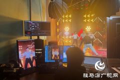 梦想加速度&mdash;&mdash;从素人到明星 探秘直播梦工厂