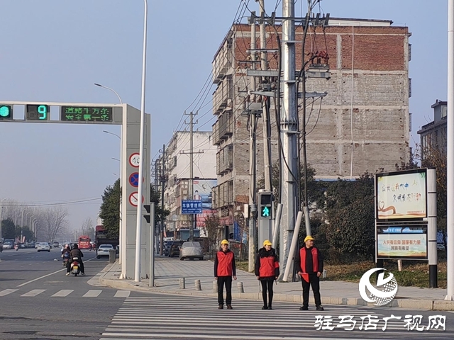【天中光荣榜】程君:公益路上的“领路旗手”