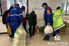党建引领聚合力 志愿服务暖寒冬