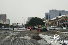 驻马店：迎战寒潮保畅通 雪停路净暖人心