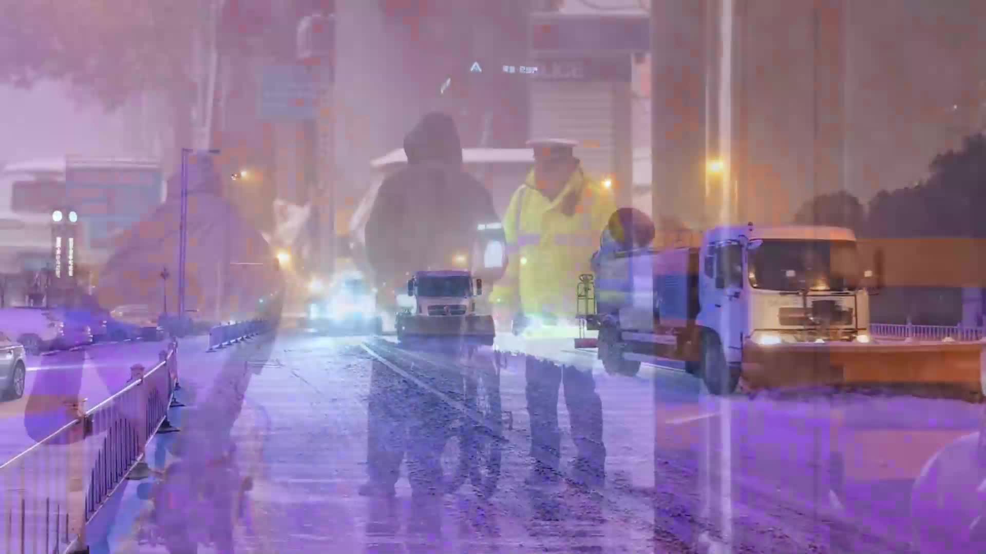 河南风雪天，感谢守护者！你们的坚守，暖了整座城！#致敬河南风雪守护人#驻马店