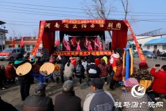 正阳县开展迎新春文艺志愿服务系列活动