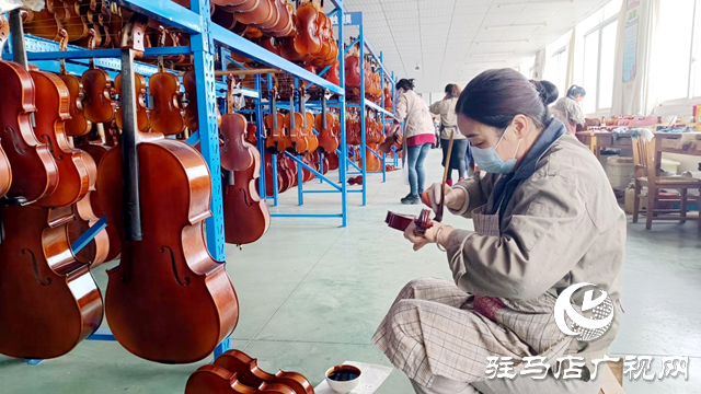 昊韵乐器:春潮涌动生产线 匠心制琴闯全球