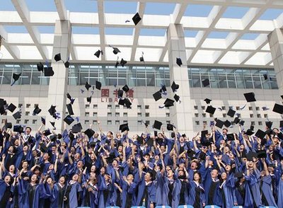 我国高等教育毛入学率超60% “双一流”高校扩招3.8万人