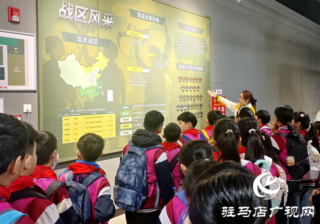 驻马店市第二十三小学开展科技馆研学活动