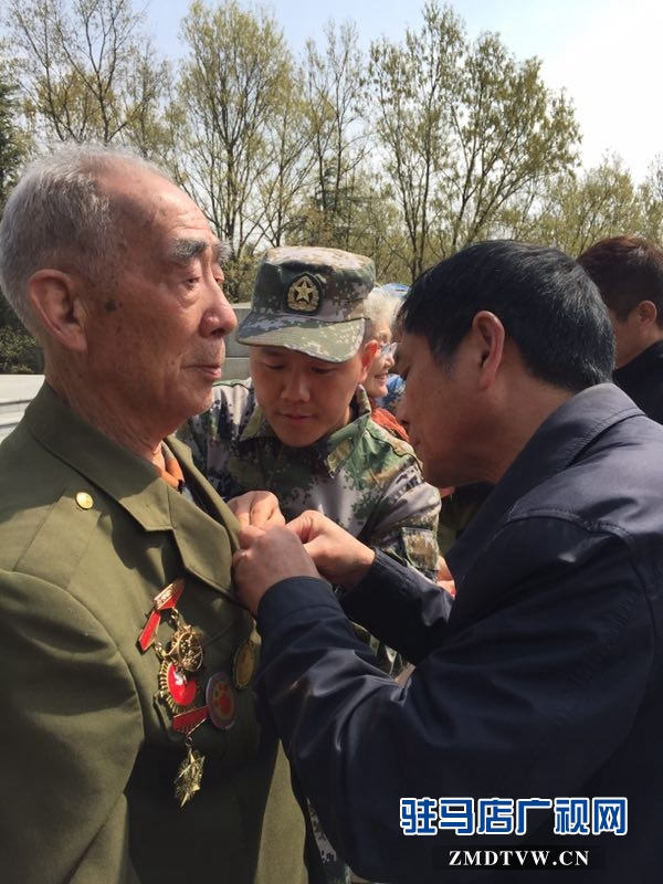 缅怀革命先烈 争做时代新青年