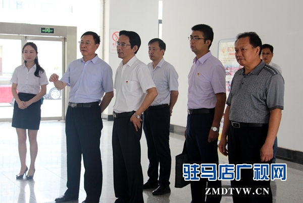 省委宣传部常务副部长曾德亚到驻马店广播电视台进行调研