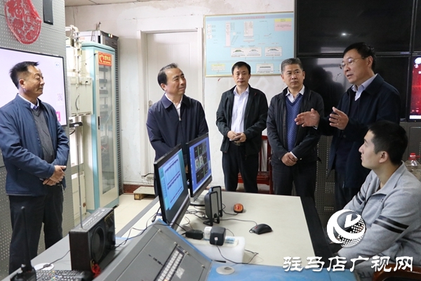 戚存杰一行到驻马店广播电视台 驻马店日报社看望慰问新闻工作者