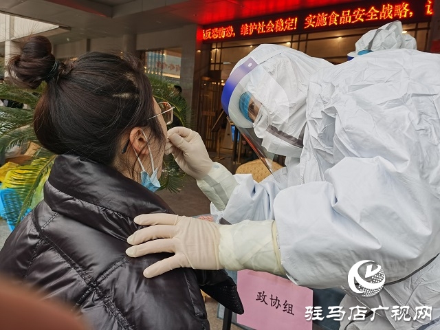 两会花絮｜防疫不松懈 卫生无死角
