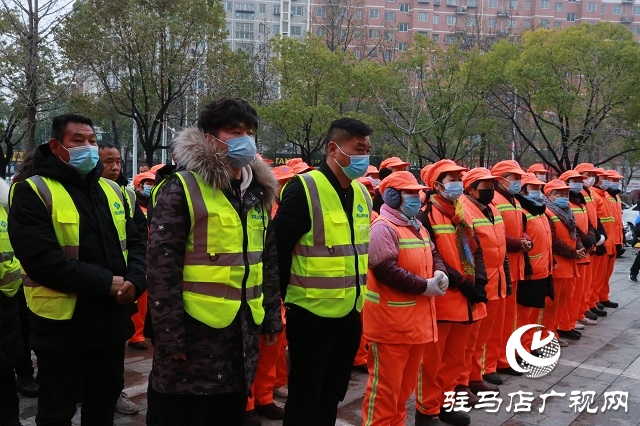 情暖元宵节 关爱环卫工