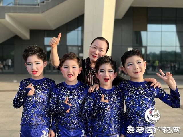 驻马店市实验幼儿园体操小将包揽全省体操锦标赛4个项目的全部特等奖