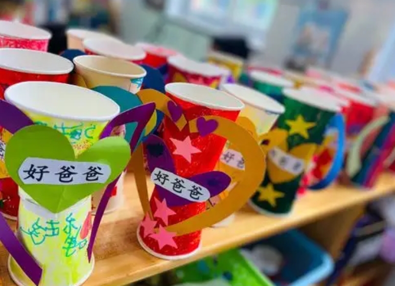 &ldquo;老爸经济&rdquo;升温 消费市场&ldquo;爸&rdquo;气十足