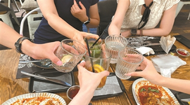 盲盒饭局：年轻人社交新玩法