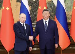 习近平同俄罗斯总统普京会谈