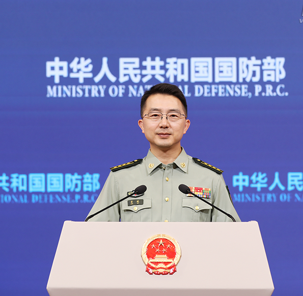 国防部新闻发言人就近期涉军问题发布消息并答记者问