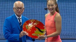 郑钦文因肘部受伤退出WTA500东京站