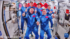 神舟二十一号航天员乘组顺利进驻“天宫” 中国航天员完成第7次“太空会师”
